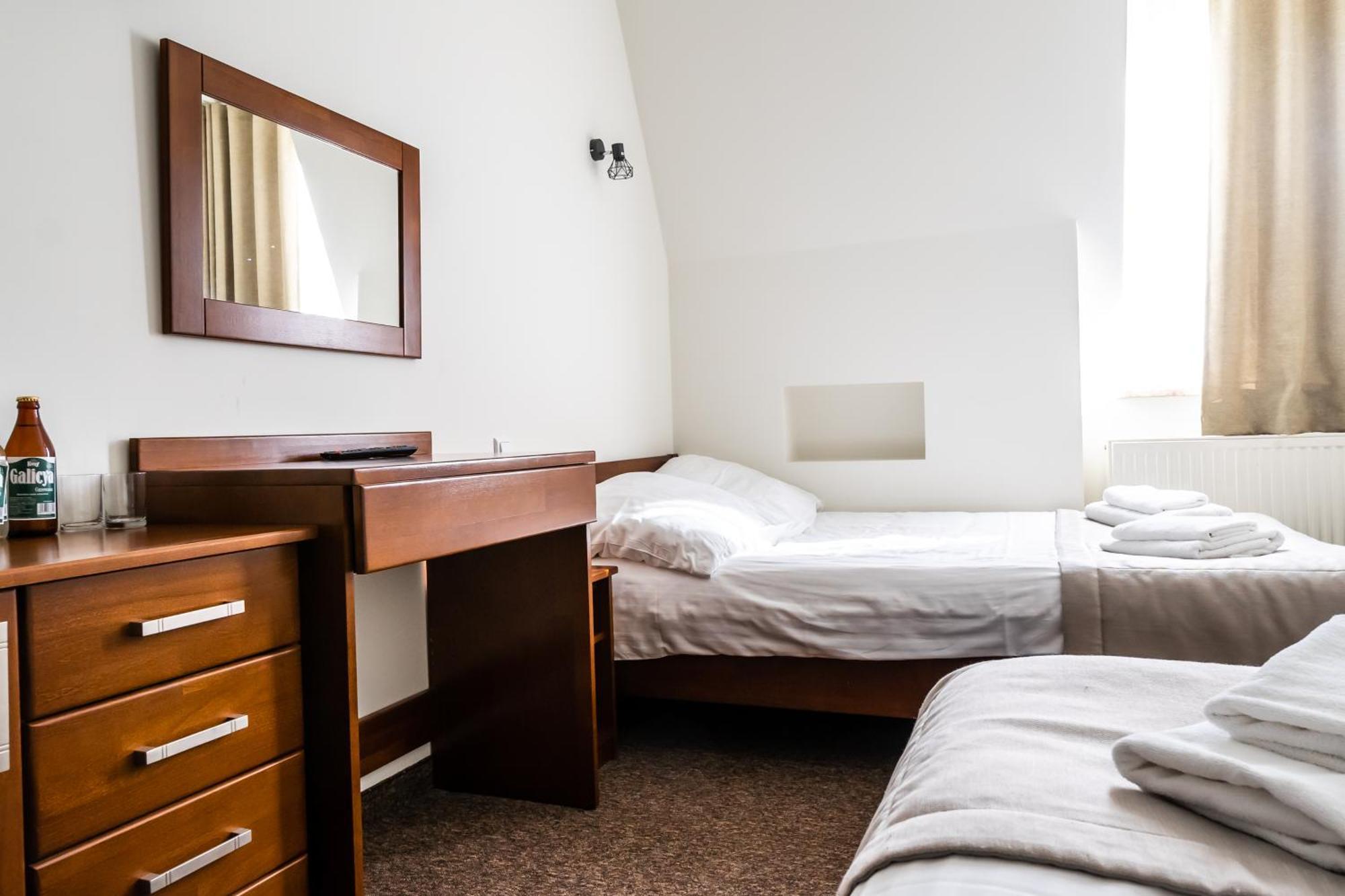 Hotel Palacowa Narol Luaran gambar