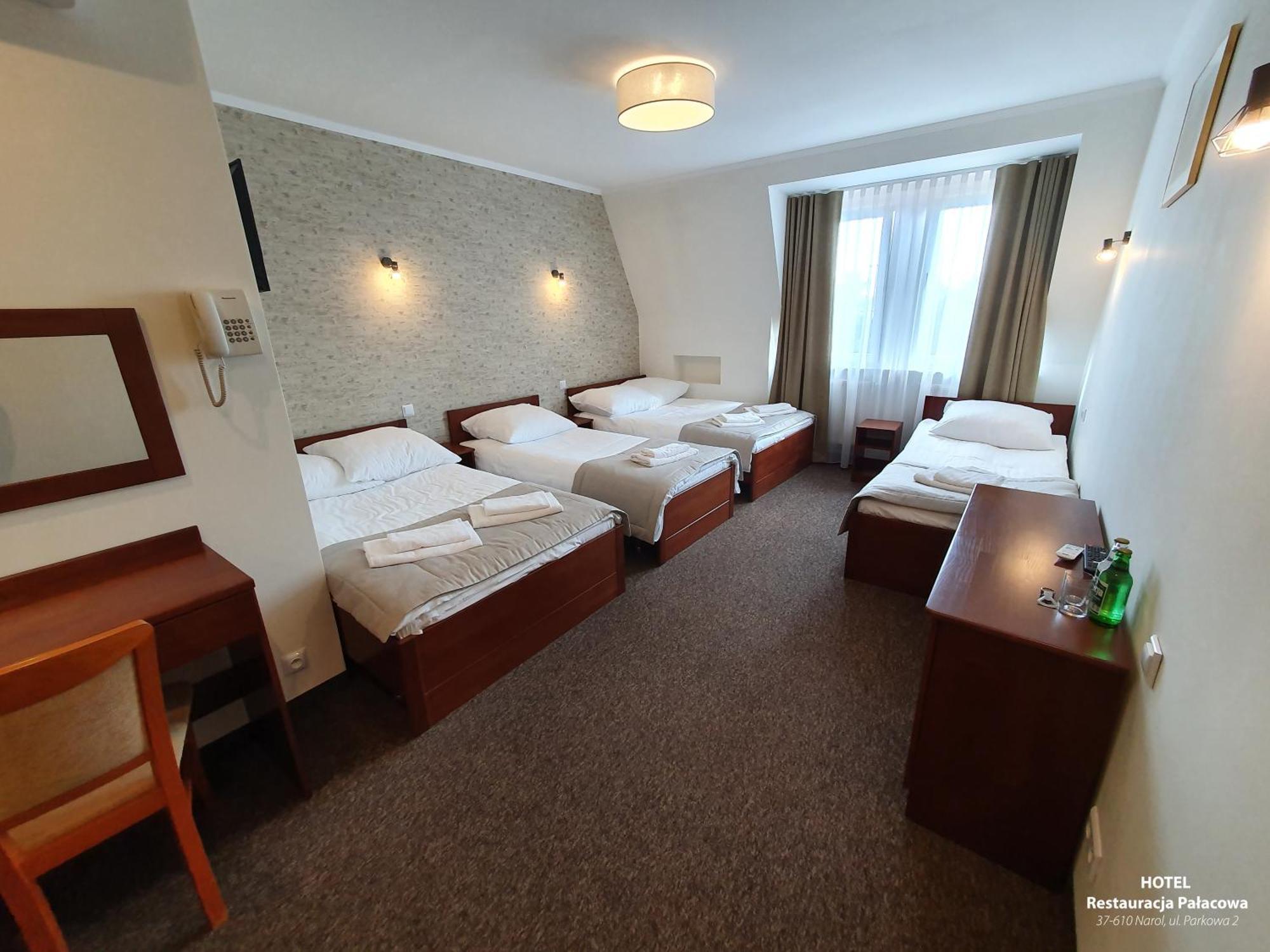 Hotel Palacowa Narol Luaran gambar